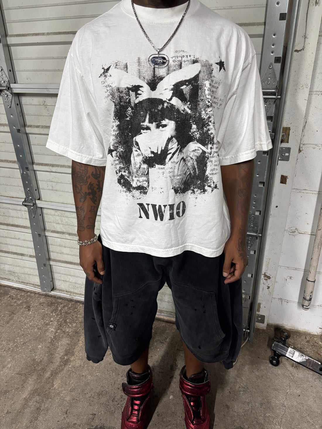 Vintage bunny tee *baggy fit*