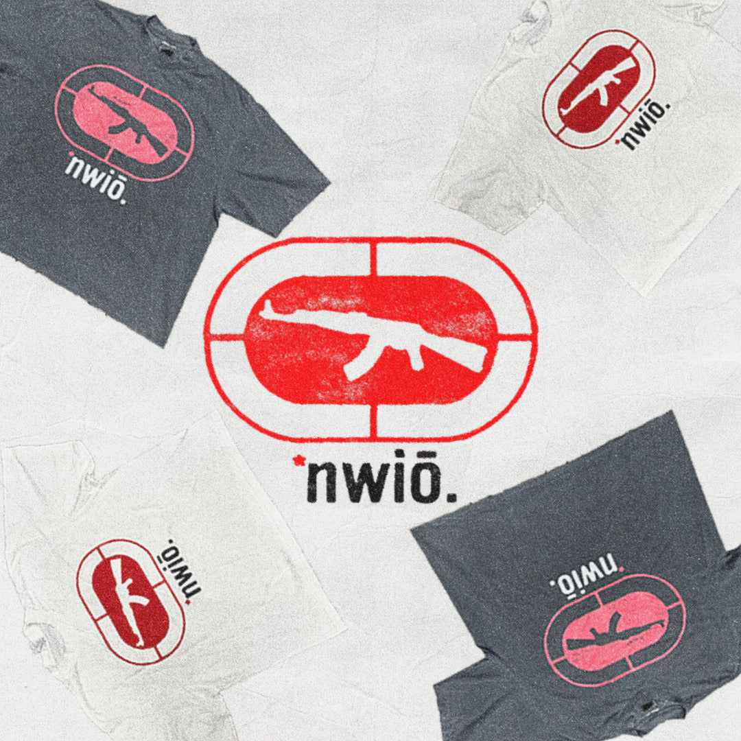 AK Logo T Shirt *Baggy Fit*