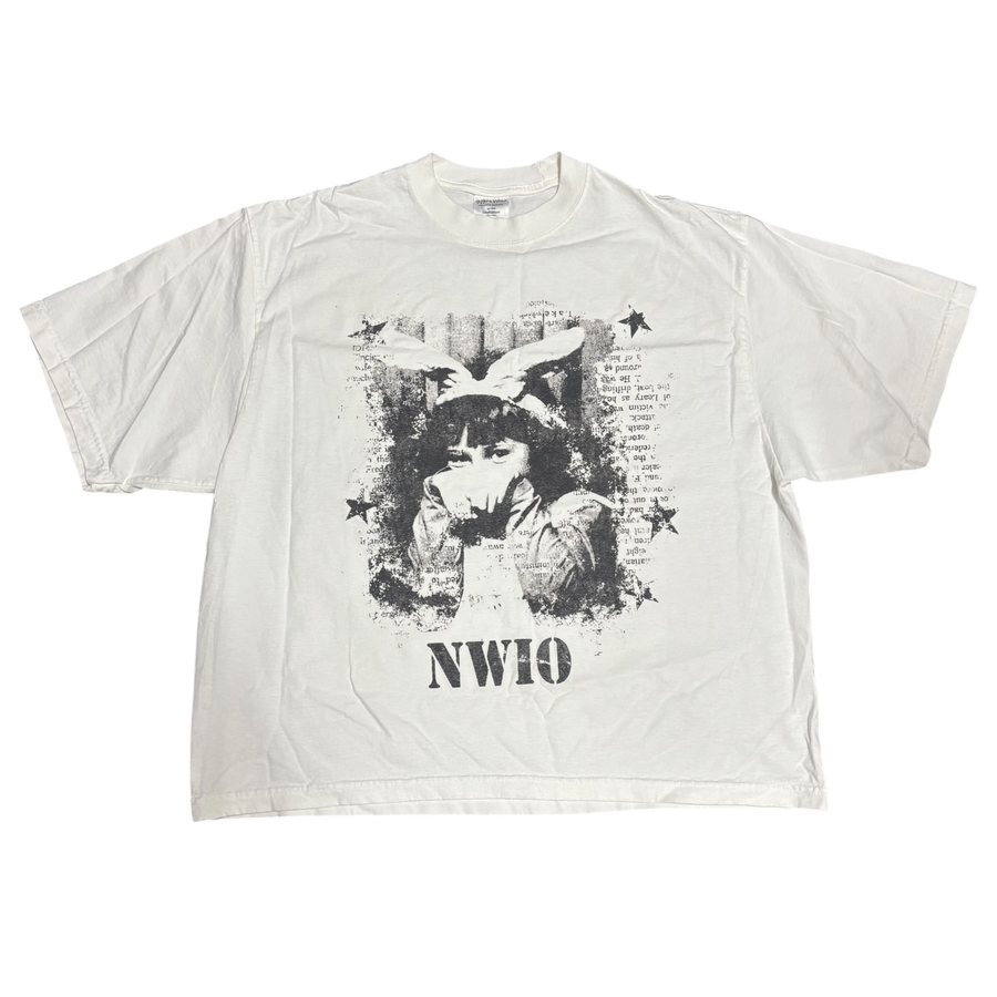 Vintage bunny tee *baggy fit*